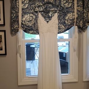 Lulus long white dress